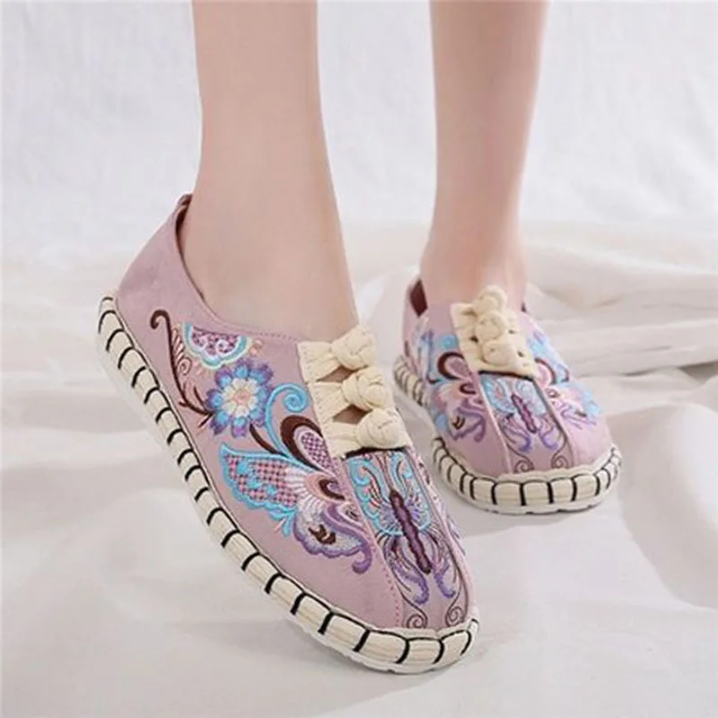 Spring and Autumn Women's Cloth Shoes Lightweight Embroidered Shoes Thousand Layer Bottom Breathable Flat Shoes