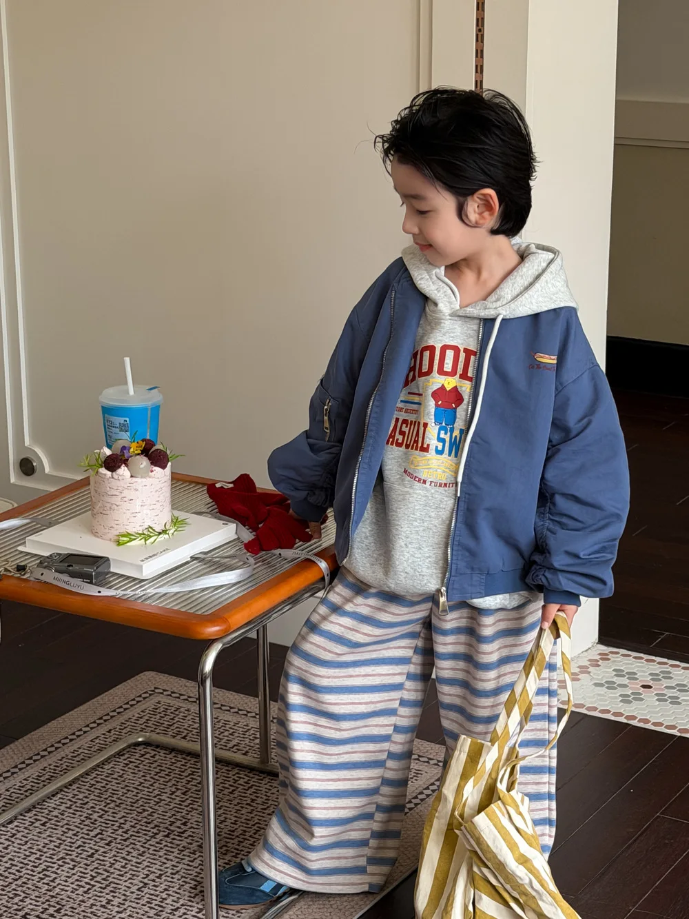 Children's Jacket 2026 Autumn Boys and Girls Korean Solid Long Sleeve Letter Jacket Children's Zipper Baseball Jacket 4