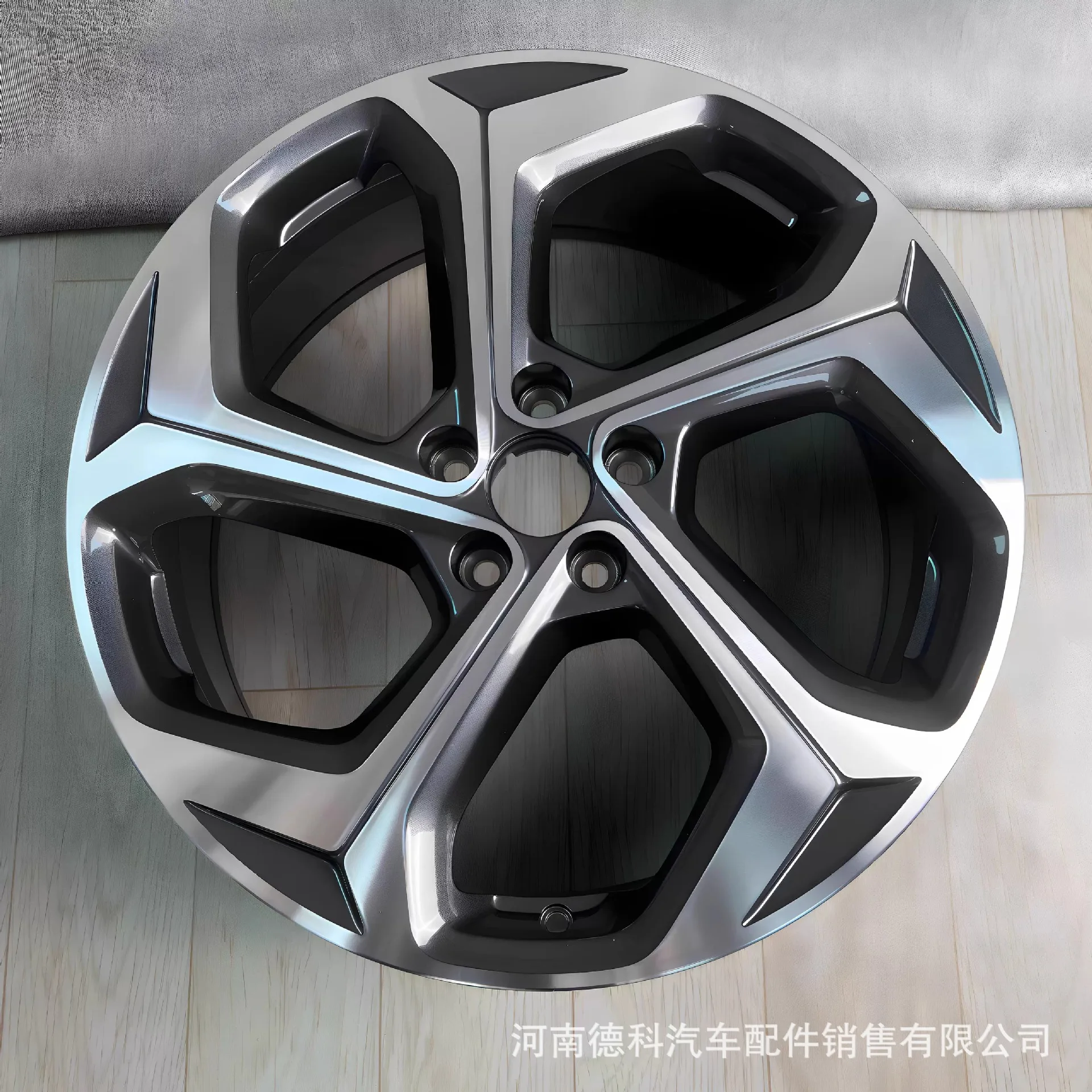 

Applicable to:It is suitable for 19-inch Geely Xingyue L wheels, and the original matching aluminum alloy wheels are a new repla