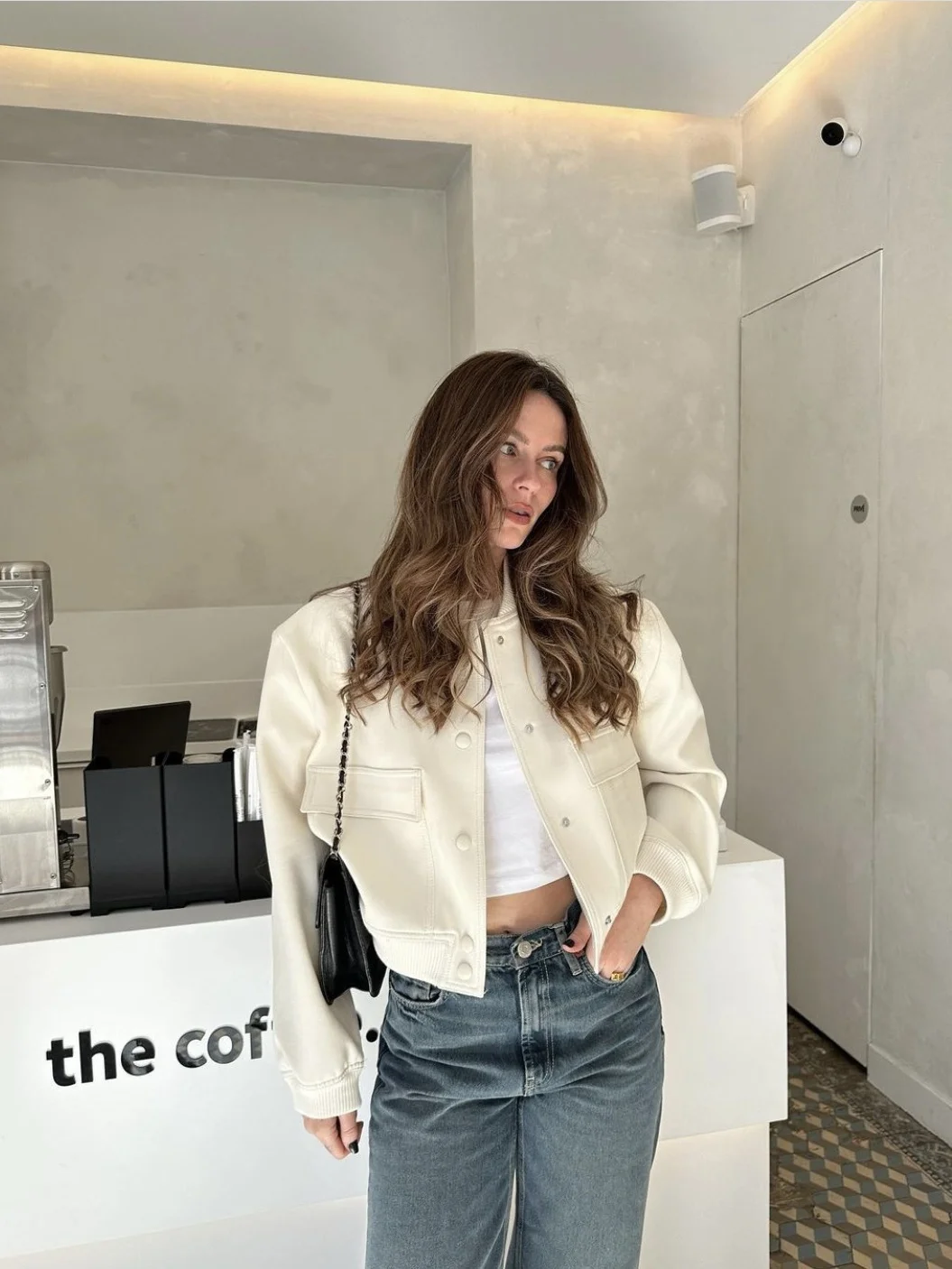 ZHAOLIN High-End Women's Loose Casual Jacket Coat Peertti Style Spring New Model Versatile Short Sleeve round Neck Button Detail