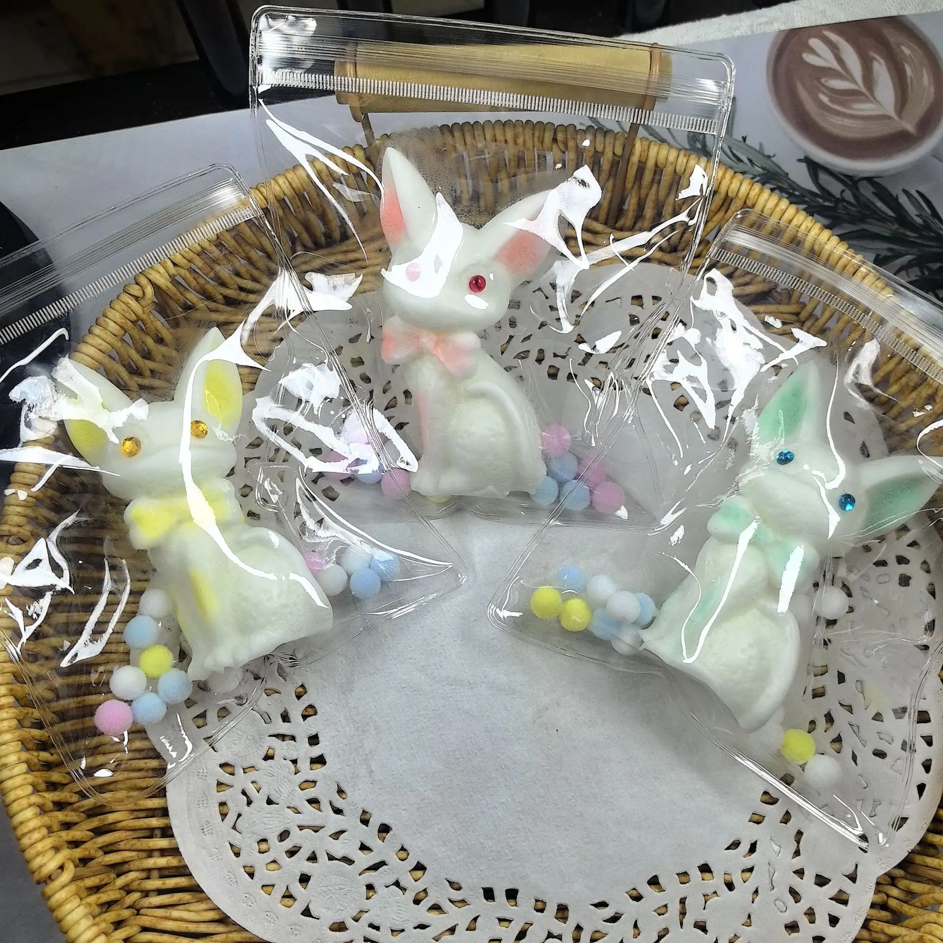 子供シミュレーション猫スクイーズおもちゃかわいい猫ハンドリラックスストレスリリーフ通気感覚おもちゃピンチ遅いリバウンド減圧おもちゃ