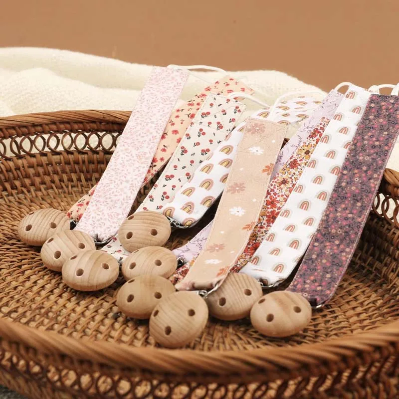 Custom 100% Cotton Baby Fabric Pacifier Chain Dummy Wood Clips Feed Baby Supplies