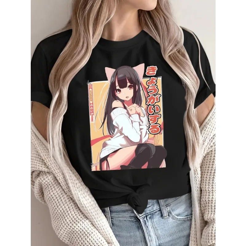 เสื้อยืดพิมพ์ลายอะนิเมะของผู้หญิงพร้อมข้อความญี่ปุ่นและการออกแบบตัวละครสีขาวลําลองแขนสั้นคอกลมหลวมด้านบน