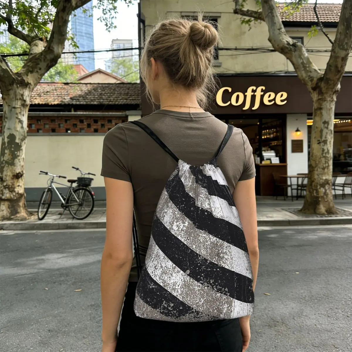 

Black White Stripes Backpacks Casual Drawstring Bundle Pocket Sports Bag Book Bags for Man Woman School