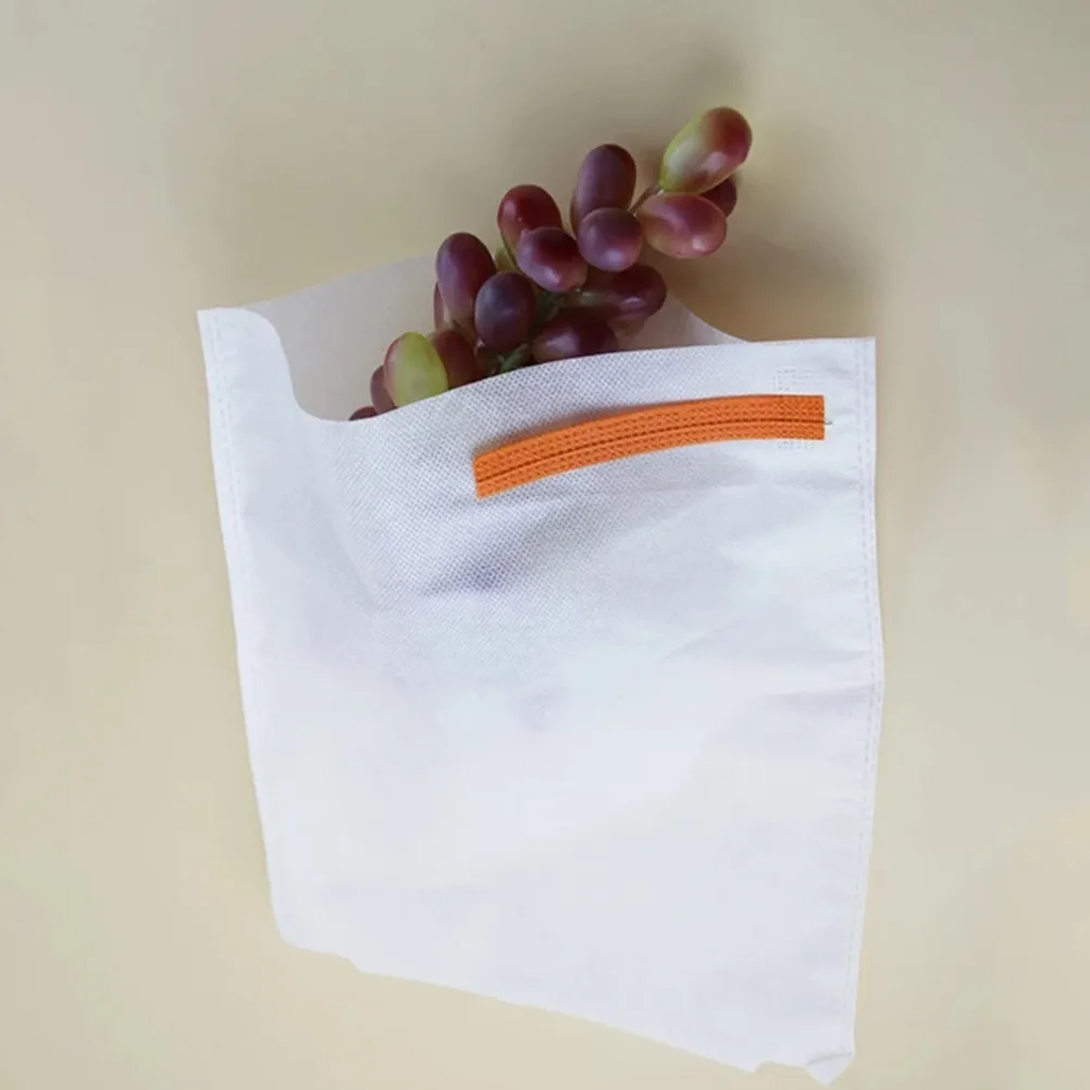 100Pcs Non-Woven Fruit Protection Bags Grape Bird Repellent Breathable Sunlight-Permeable Insect-Proof Orchard Garden Fruit