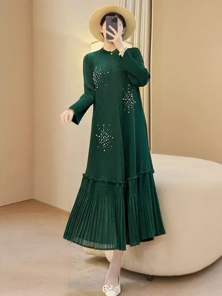 ミヤケ 蓮の葉ドレス ペンデュラムプレート フラワースリーブ 立体花飾り プリーツ Aライン ビーズデザイン ロングドレス