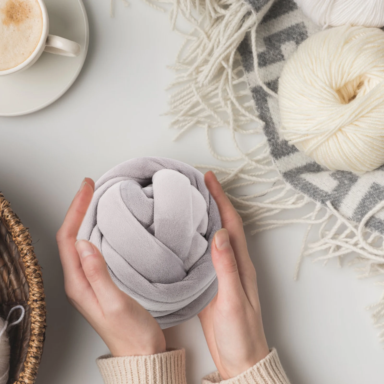 

Chunky Handmade Wool Knitting Supplies Pillow Crochet Blanket Cushion Bag Clothes T-Shirt Yarn Soft Durable for Beginners
