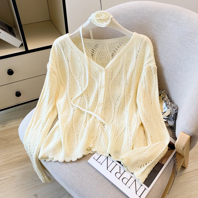 

Sweet And Spicy Girl Knitted Open Cardigan Women's Hollow out Thin Top with 3D Flower Decoration Self-Preserving Sle