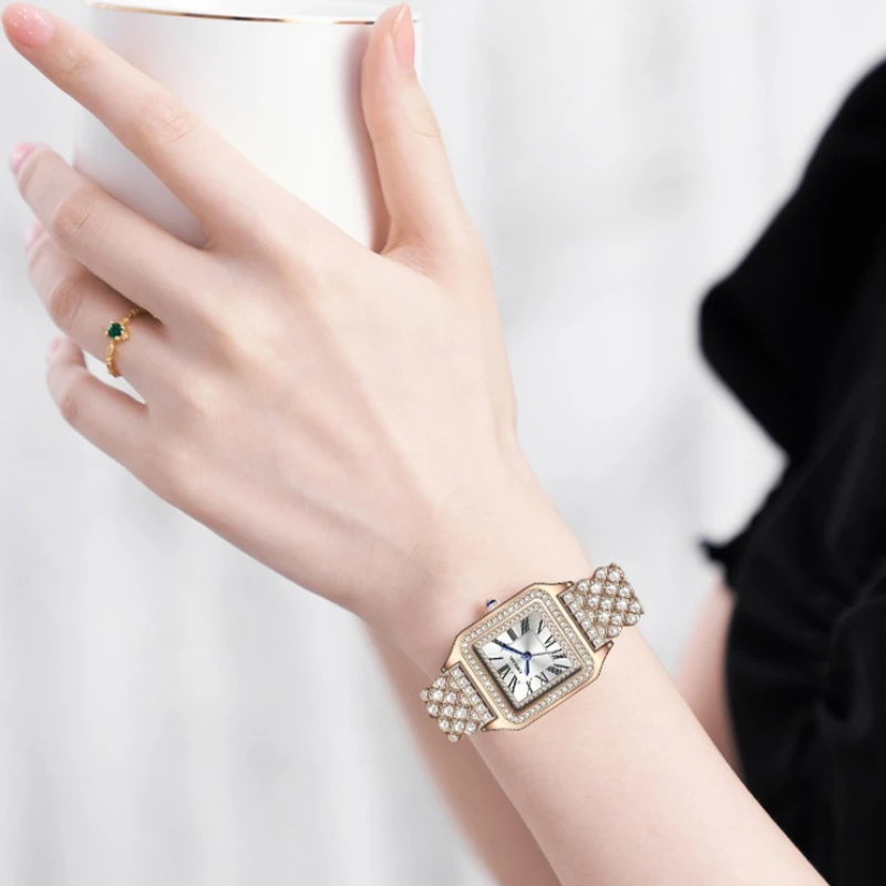

New Vintage Elegant Luxury Ladies Watch Square Roman Scale Student Leisure Trend Fashion Quartz Watch Diamond Gift