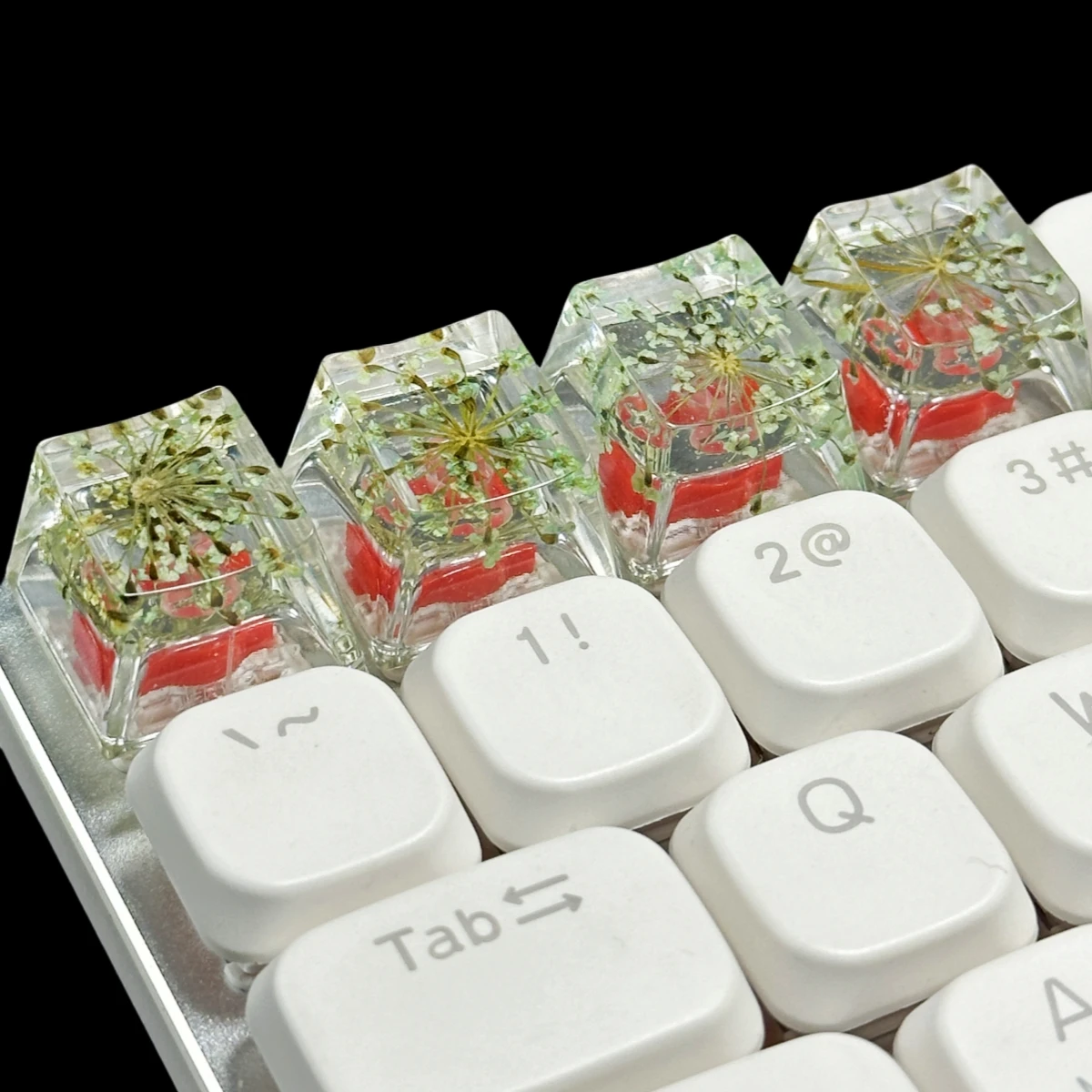 4Pcs Translucent Fresh Flower Resin Keycaps Set for Mechanical Keyboard Cross Axis PBT Keycaps with Accessories Best Selling