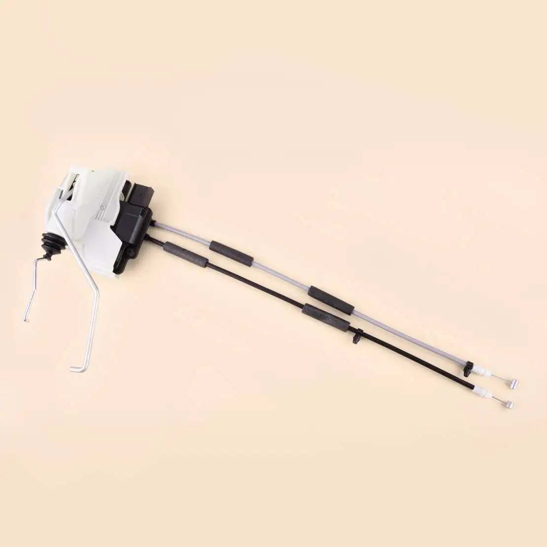 

81310-1Y030 Двигатель защелки передней левой двери автомобиля подходит для Kia Picanto 2011 2012 2013 2014 2015 2016 2017