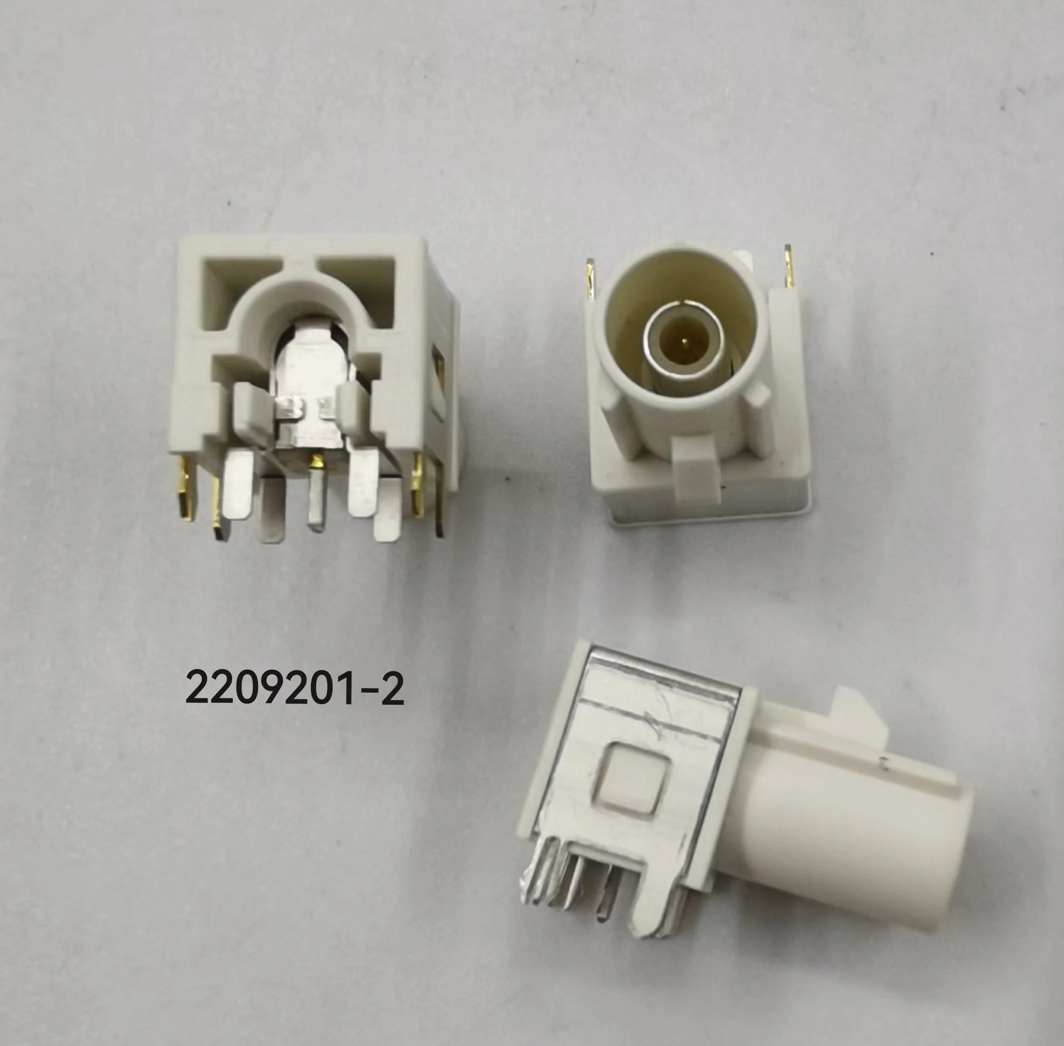 

10PCS original connector 2209201-2 Jack Assy, RA, Panel Mount, PCB, FAKRA