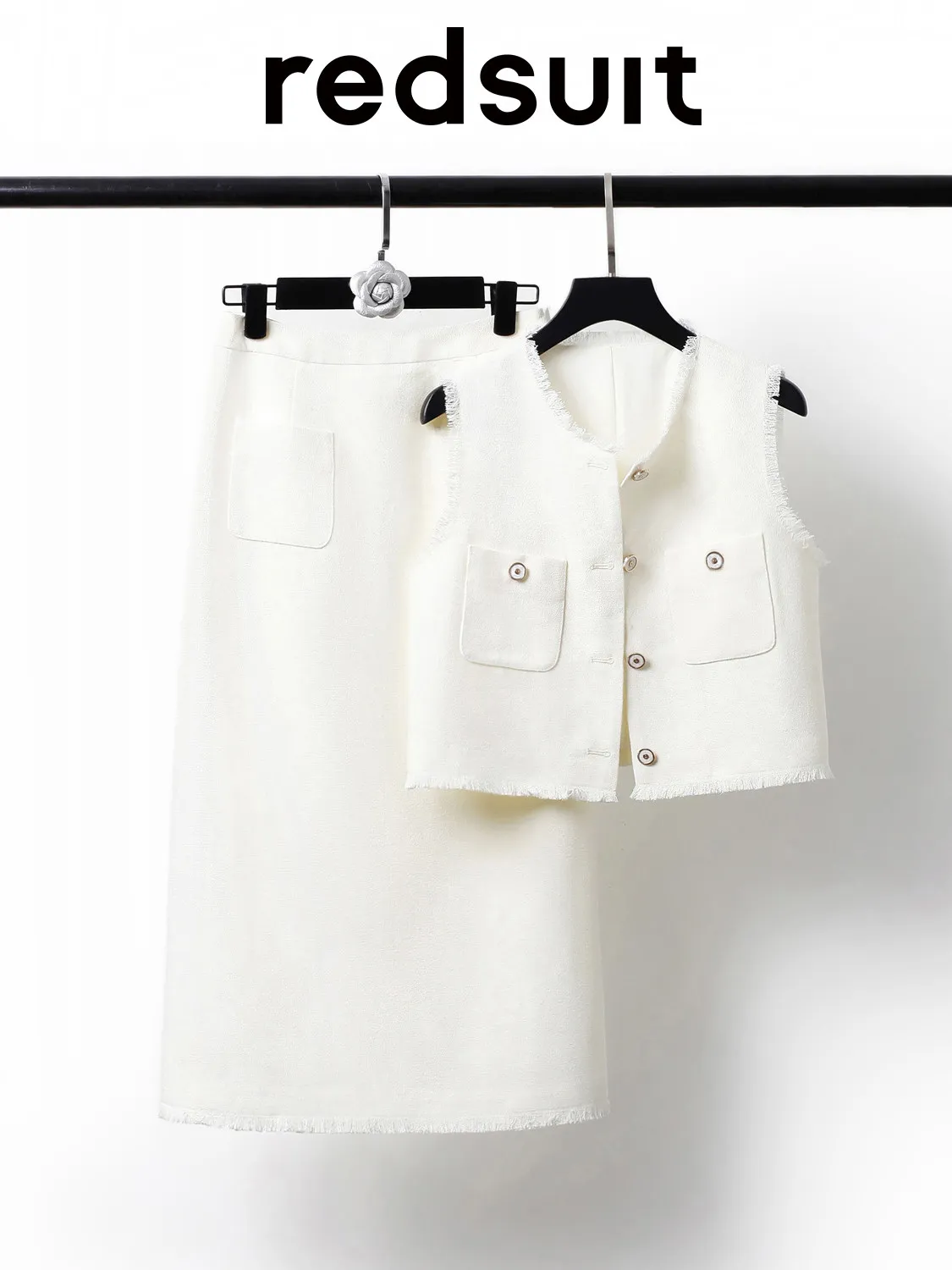 New White minimalist sleeveless top+A-line high waist slimming half skirt set Can customize size