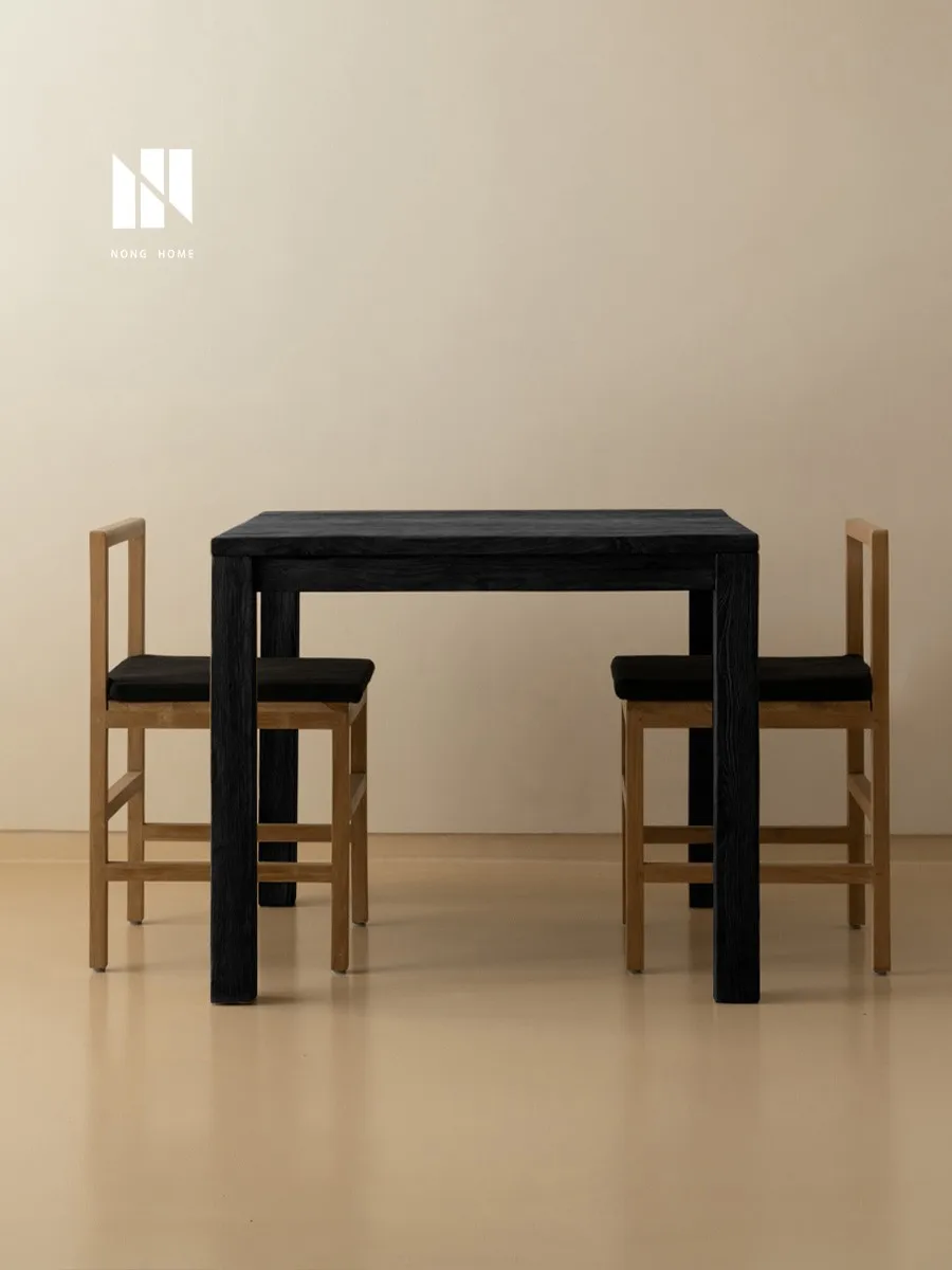 Рисунок 2 - Коммерческий квадратный стол из