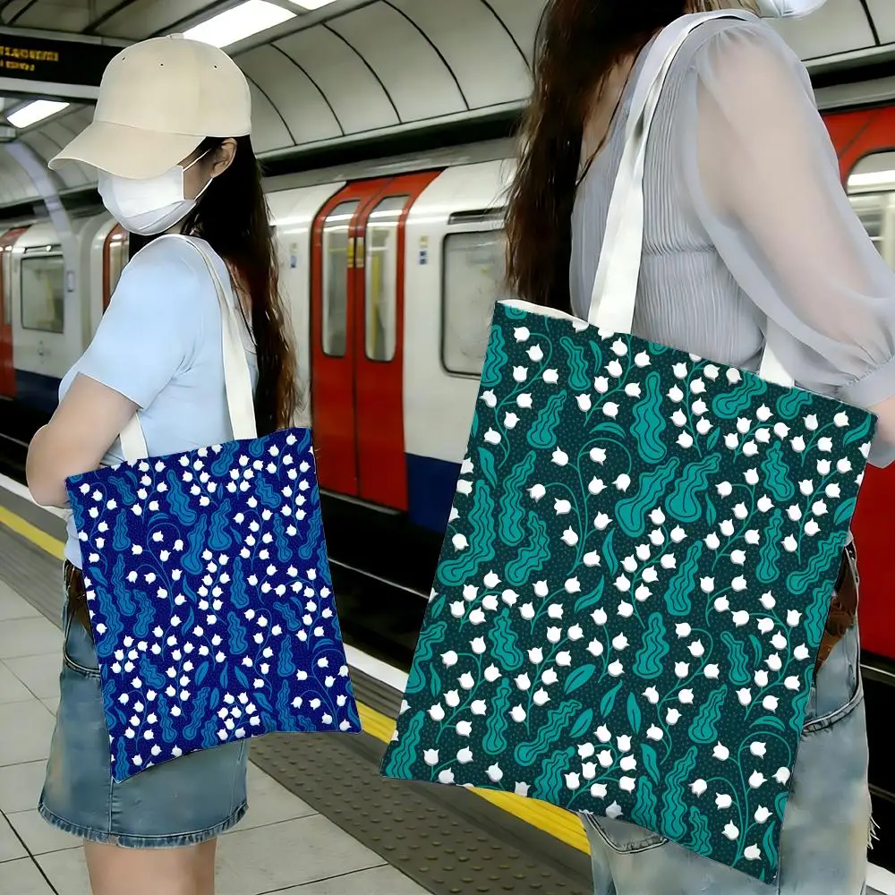 Delicate Fragrant L-Lily Flower Storage Bags Shopping Bags Series Print Bags Lightweight Shoulder Bag For Daily Use