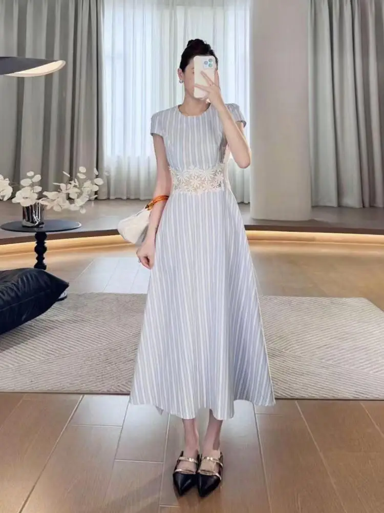 

Korean Women Blue Striped Patchwork Lace A-line Dress Casual Summer Round Neck Short Sleeved Long Dresses 2025 Fashion Vacation
