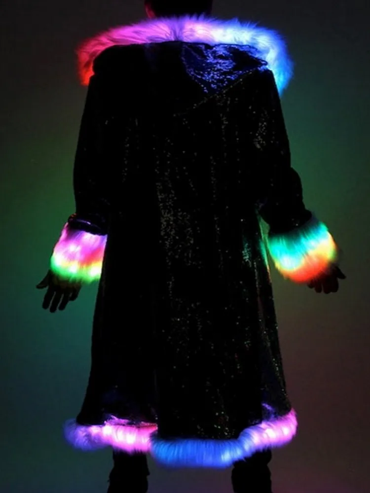 معطف فرو صناعي للرجال مقاس كبير ملابس إلكترونية LED ترتر للرجال ملابس طويلة بقلنسوة ملابس المهرجانات ملابس الحفلات