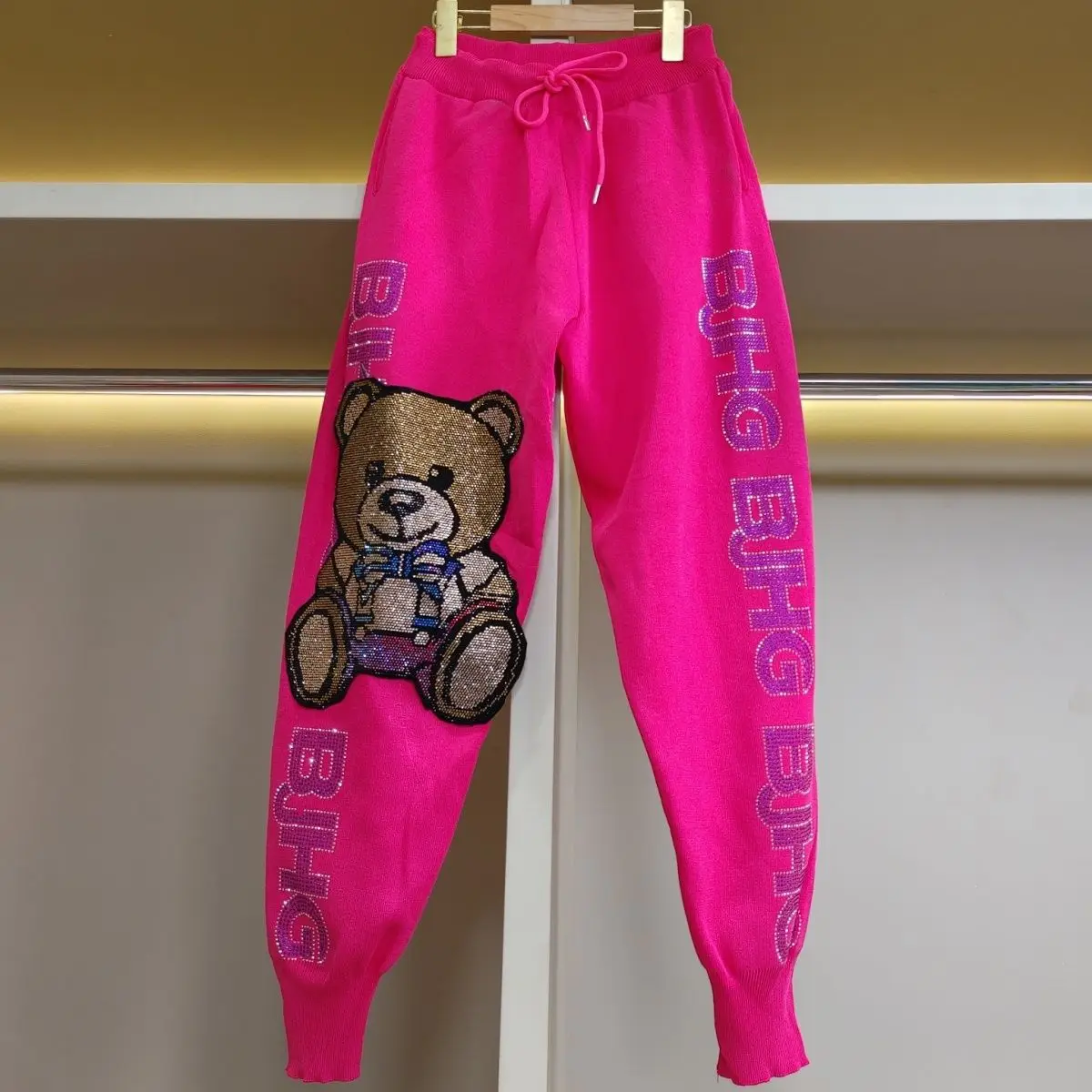 Trendy Rose Pink Hot Drilling Letters Bear Female Sweatpants 2023 New Spring Streetwear Age Reduction Elastic Waist Harem Pants