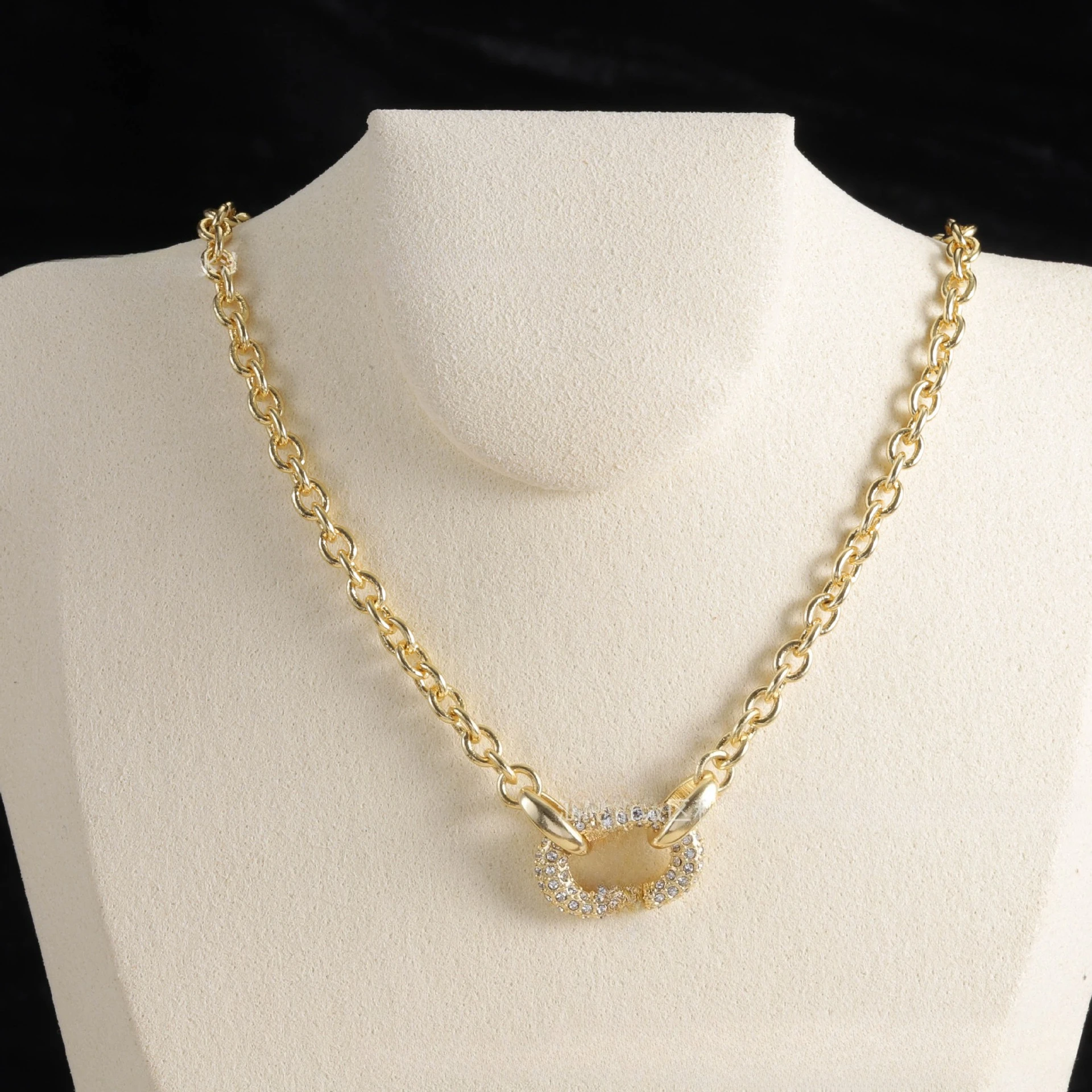 

Ожерелье с буквами, женские европейские и американские ретро серебряные серьги-иглы, легкая роскошная цепочка на шею, ювелирные изделия 2025