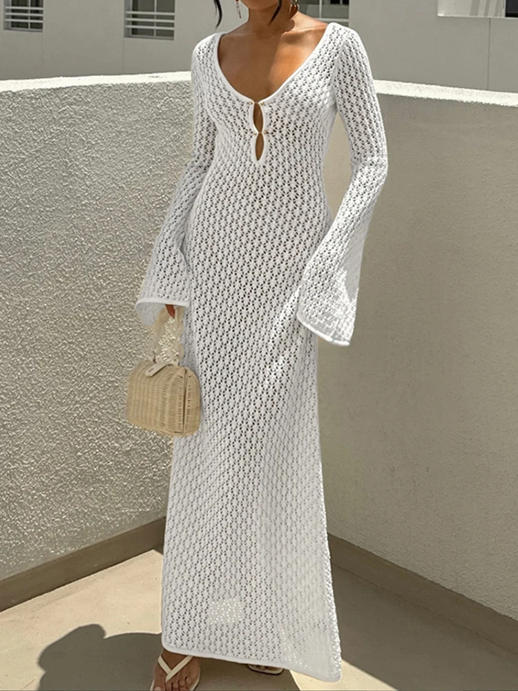 فستان مثير منسوج من الكروشيه للشاطئ للنساء 2026 بياقة على شكل V وأكمام طويلة مفرغة بيكيني يغطي نمط بوهو رداء كبير الحجم
