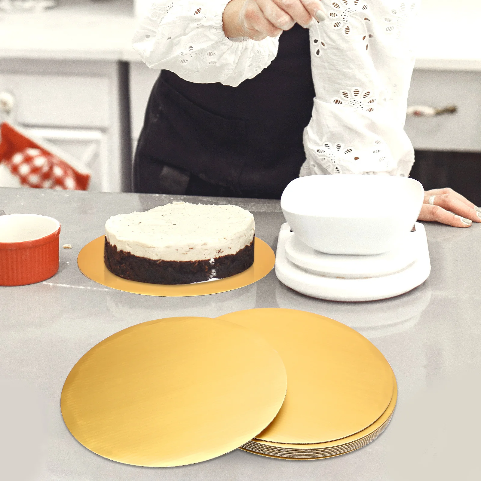 

10Pcs Cake Base Round 10 Inch Corrugated Paper Cake Boards for Baking Decoration Wedding Birthday Display Stable Support