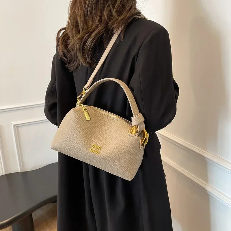 

Women's 2025 Light Luxury Brand Niche Winter Handbag Foreign Style Crossbody Pillow Bag