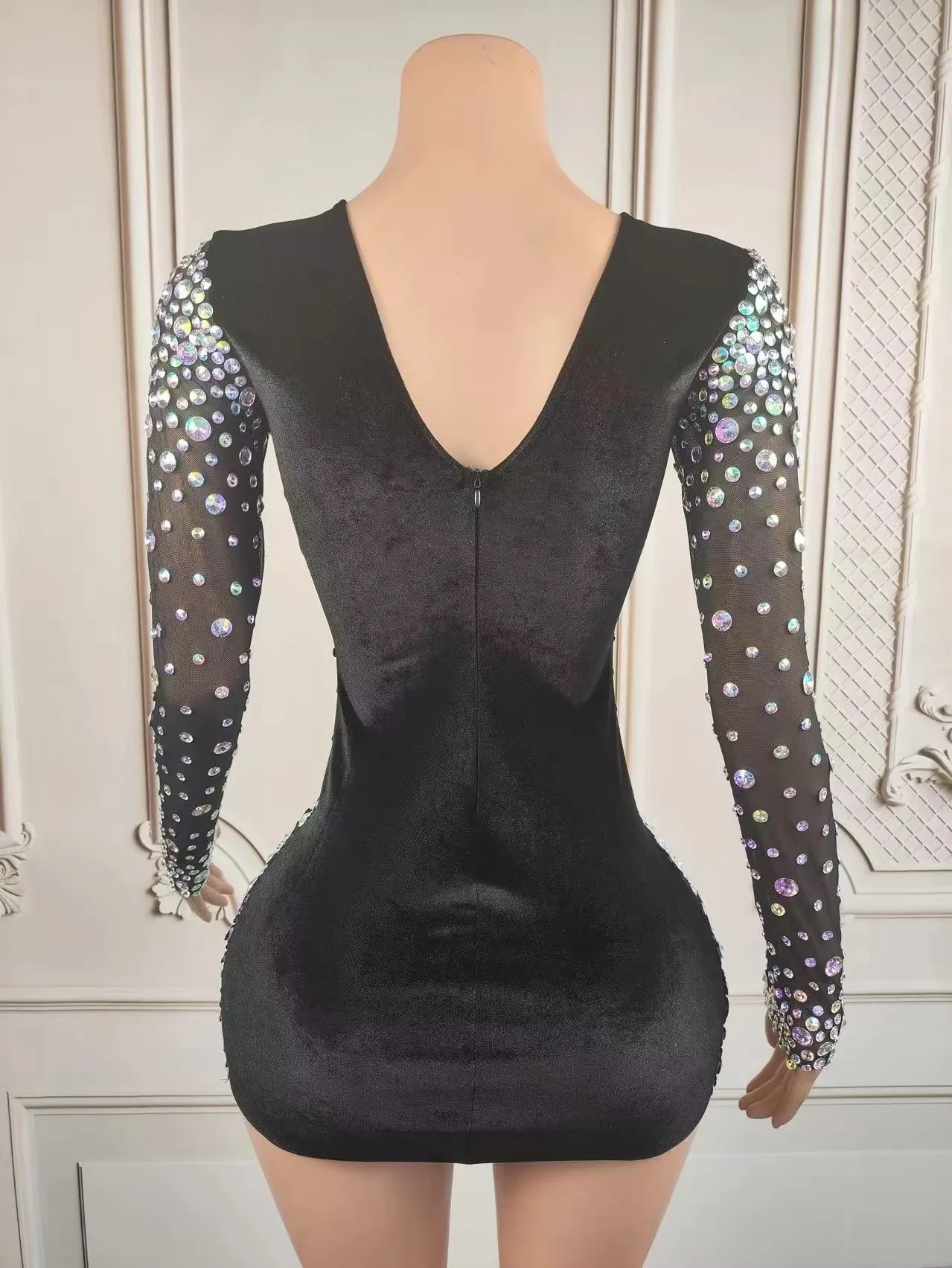 섹시한 짧은 드레스 SRhinestones tage 반짝 이는 럭셔리 V 넥 투명 졸업 칵테일 파티 생일 가운 나이트 클럽 의상