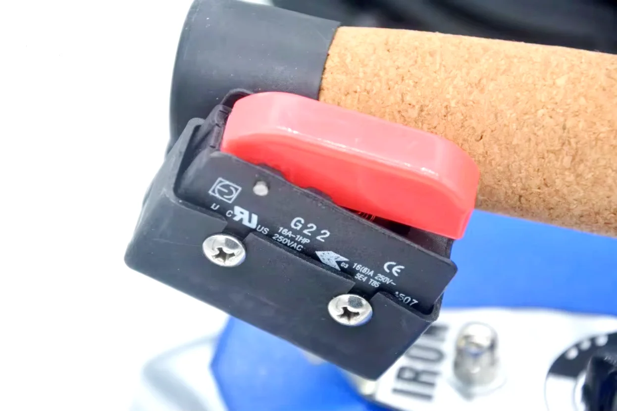 INDUSTRIAL STEAM IRON STB-9000 MODEL GOOD QUALITY SEWING MACHINE SPARE PARTS