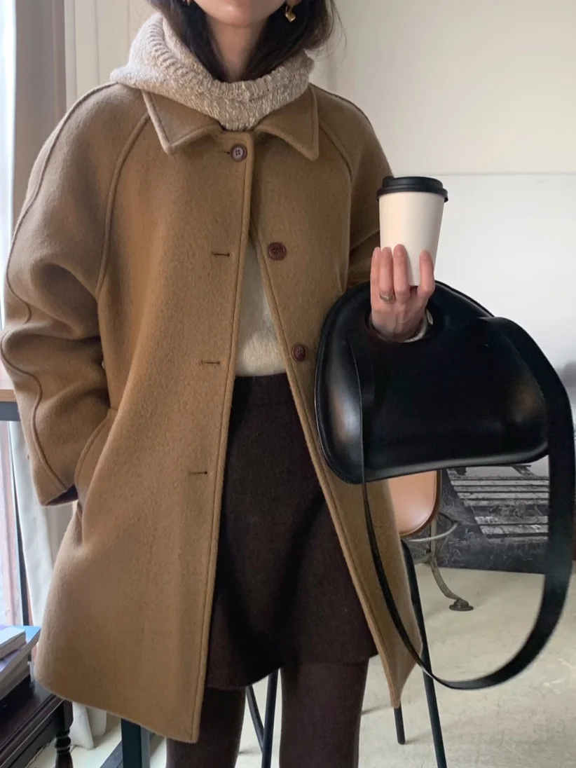 

Korean Aosphere Woolen Coat Women's Retro Simple Lapel Single Button Loose Match All Seasons Outerwear Commute Sle Pure C...