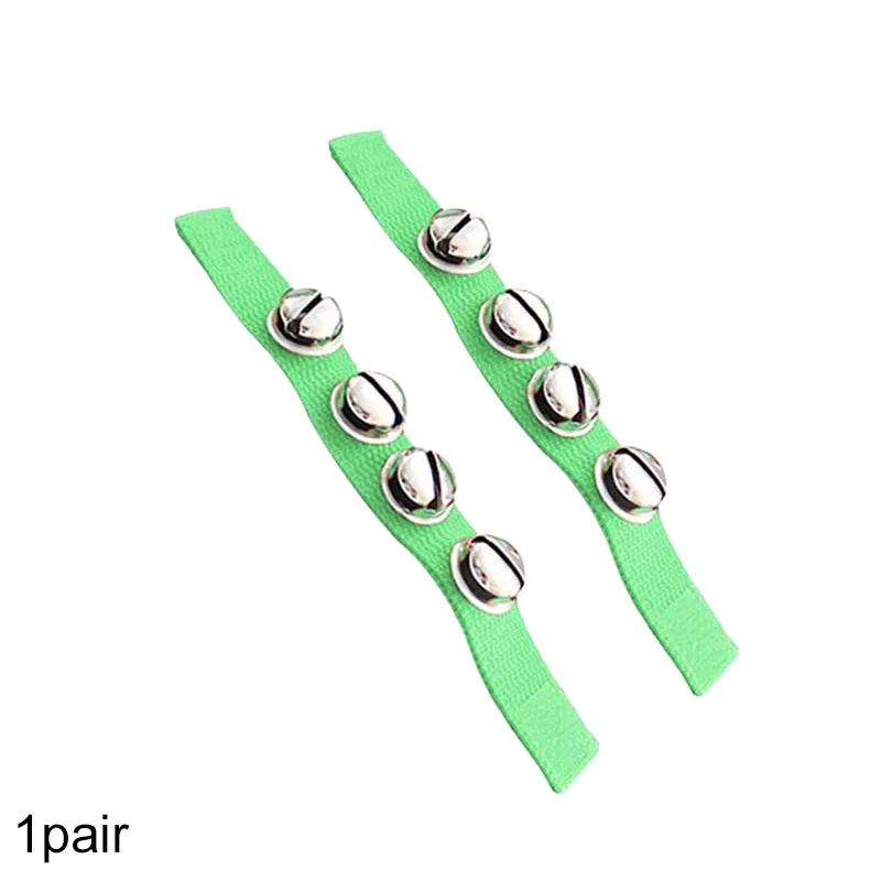 1 คู่สีเขียวริบบิ้นโลหะกระดิ่งสร้อยข้อมือสำหรับผู้ใหญ่เต้นรำท้องเวทีอุปกรณ์เสริมแฟชั่นเคลียร์เมโลดี้แบบพกพา TMZ