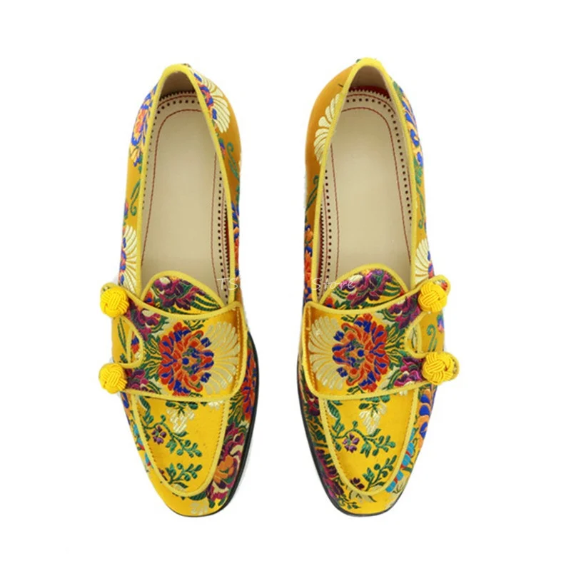 

Men Single Shoes Yellow-Toned Multicolor Jacquard Canvas Matching Buttons Double-Monk Loafers Floral Embroidery Casual Shoes