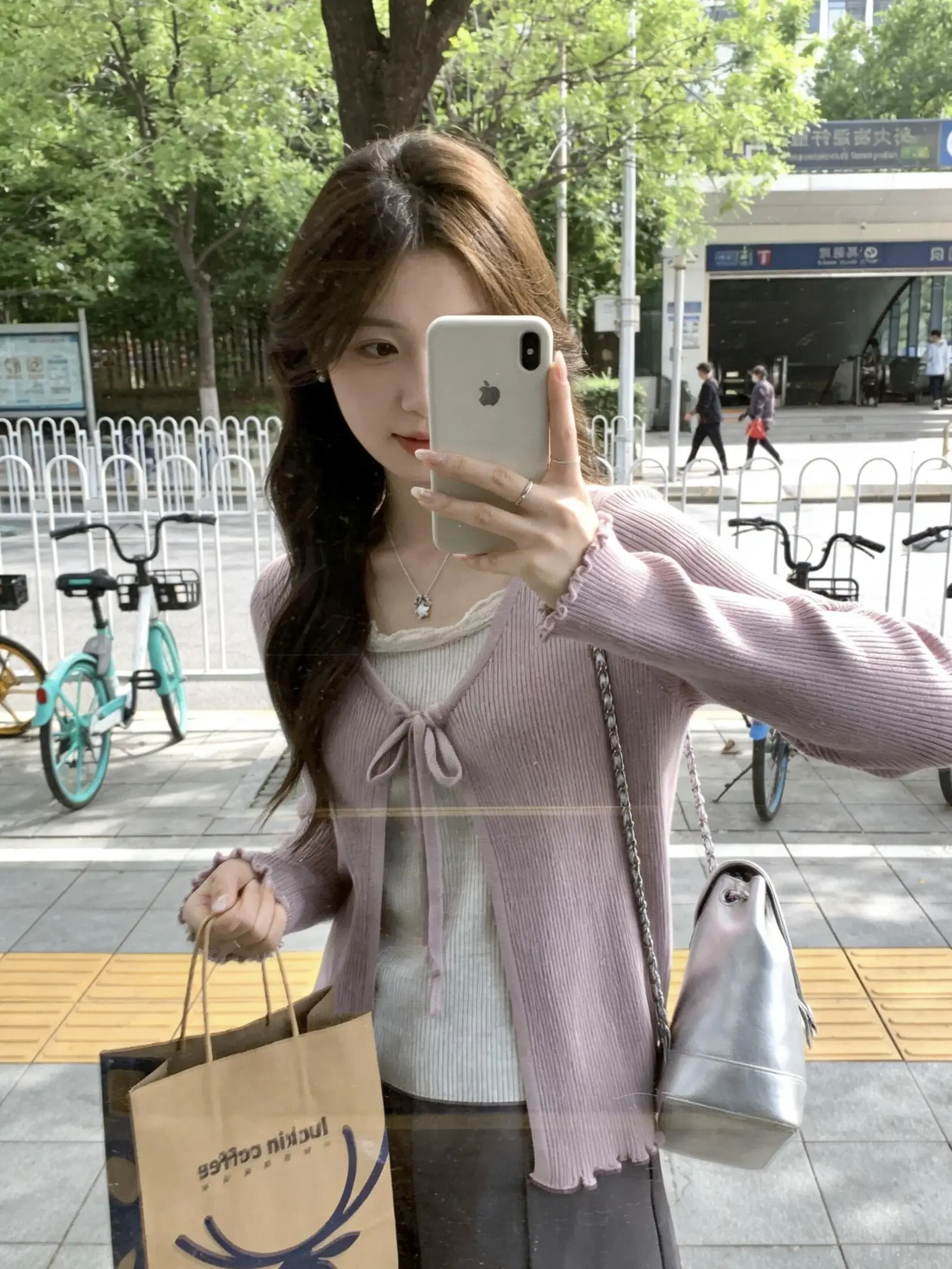 

Корейский вязаный свитер с длинными рукавами для женщин, весенний дизайн, с эффектом пэчворк, с поясом, укороченный топ с узлом