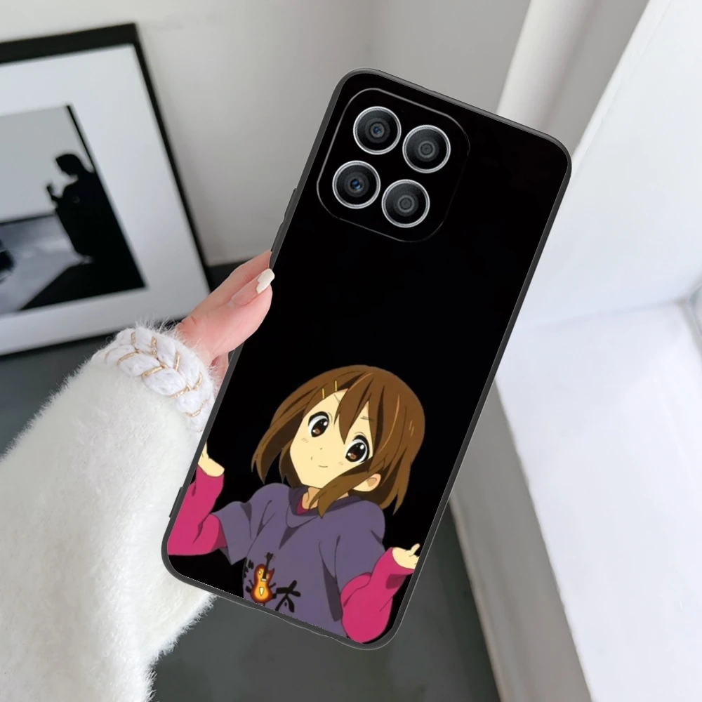 Funda de teléfono móvil K-ON Hirasawa Yui, carcasa negra para Huawei Honor 90, 80, 70, 60, 50, 30, 20, 10, 9, 8, 7 Pro, S, SE Lite, 5G