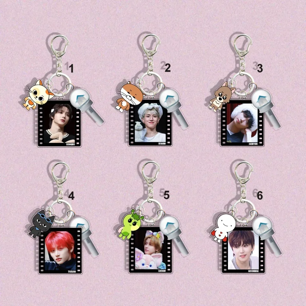 Cute Korean Men Boy Group Concert Character SUNGHO RIWOO JAEHYUN Pendant Bag Acrylic Backpack Hang Decoration Animal Keychain