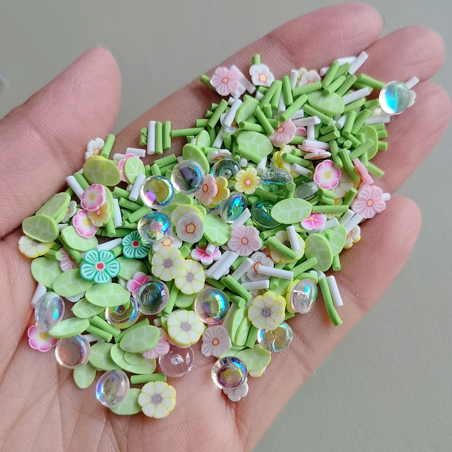Mix Flowers Leaves Polymer Clay Slices For DIY Crafts Tiny Cute Plastic Klei Mud Particles Assorted Floret Plum Blossom Sprinkle