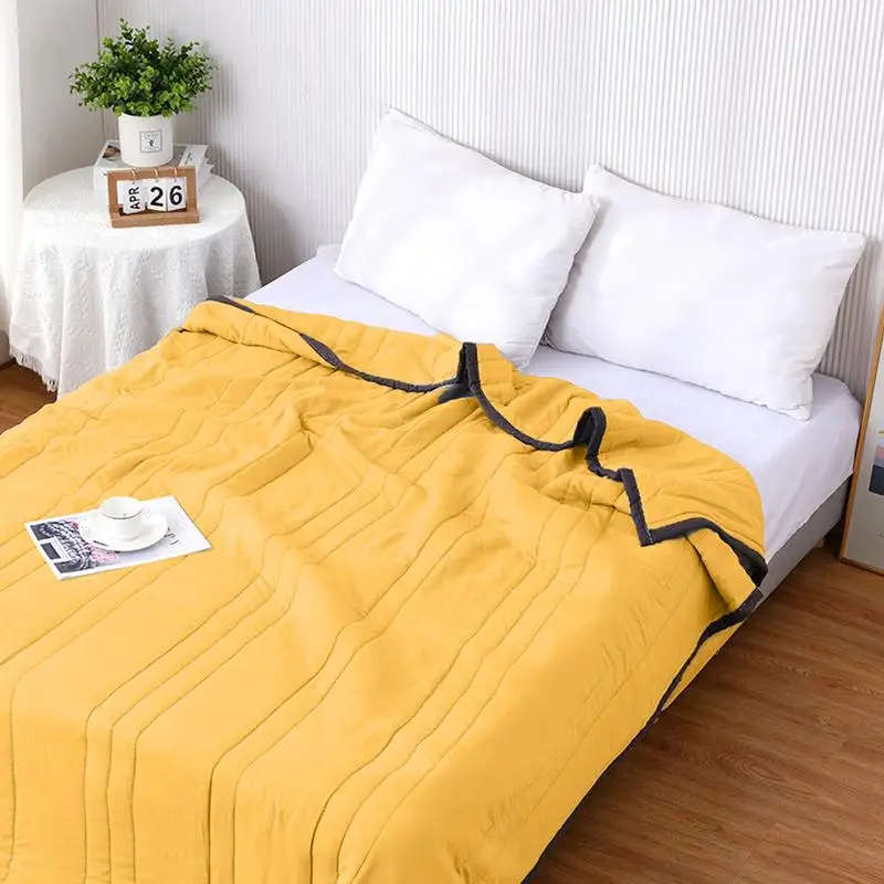 Ice Cooling Blankets Breathable Smooth Air Condition Comforter Lightweight Summer Quilt with Double Side Cold Cooling Fabric