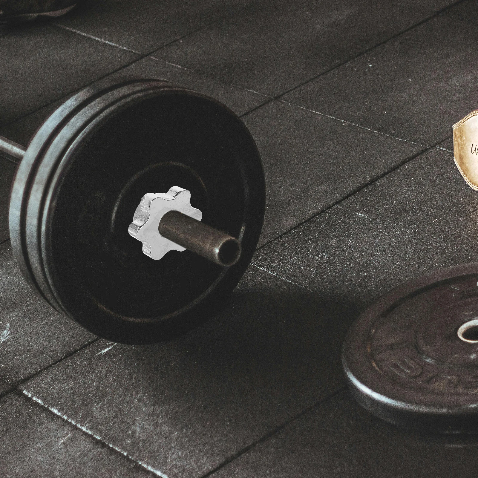

2pcs Hex Nut Collar Anti-Slip Barbell Dumbbell Weight Lifting Screw Robust Plate Holder Stability Balance Chest Arm