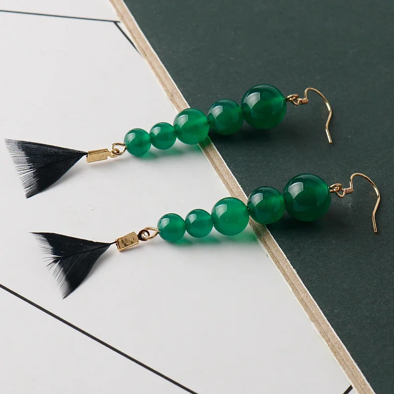 Pendientes de Cosplay de Anime Inuyasha Sit boy, colgante de pluma de ágata KAGURA, Clips para las orejas, tachuelas para las orejas, accesorios de joyería, regalos