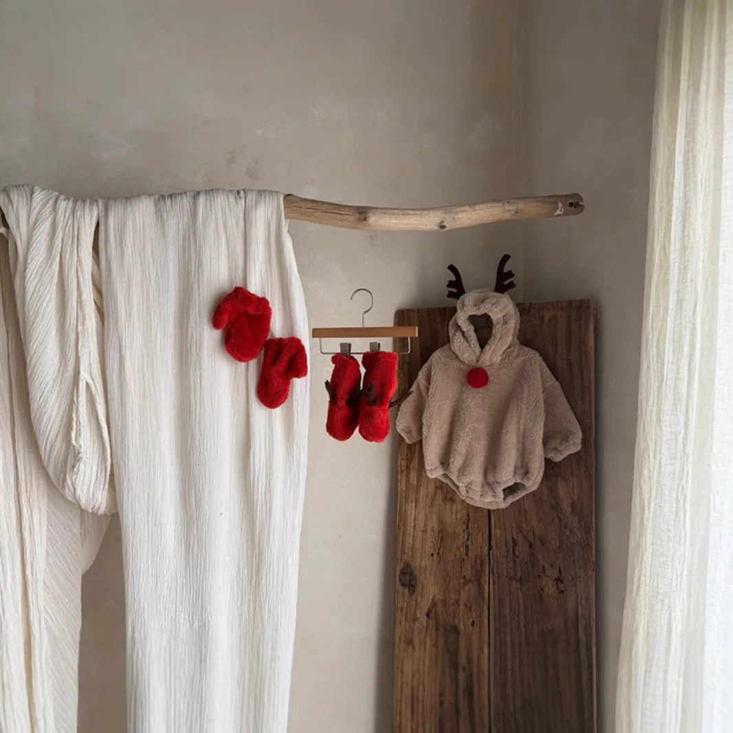 

Plush Baby Long Sleeved Hoodie Christmas Themed Deer Antler Shaped Bag Fart Jacket 25 Autumn/winter Baby Jumpsuit Ins