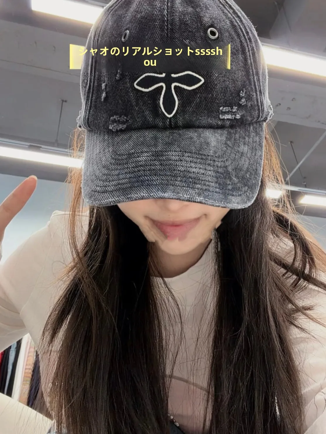 wang-yuwen-embroidered-cross-stitch-baseball-cap-adjustable-washed-out-black-white-hole-sun-protection-duckbill-cap-unisex