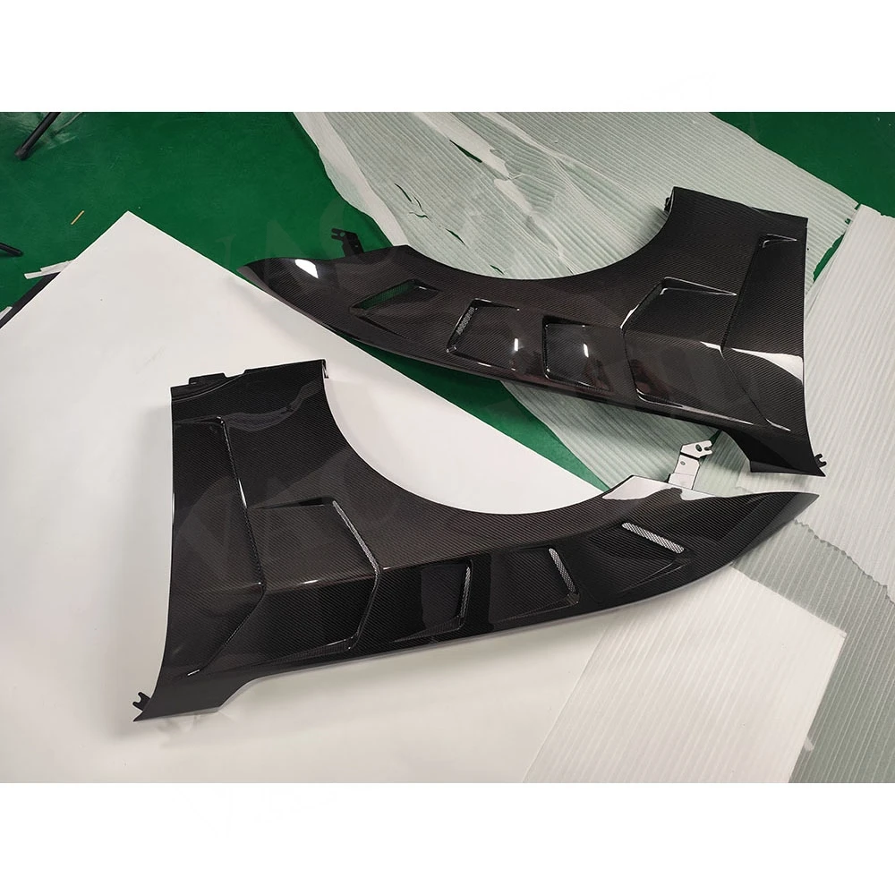 

VACOMUL For Ford Mustang 2024+ Dry Carbon Fiber Front Fender Cover Car New Bumper Side Protector Auto Part Exterior Accessories