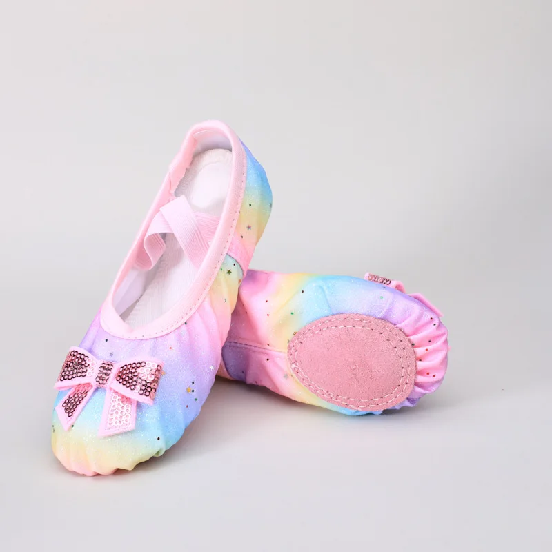 Scarpe da ballo per ragazze Calzature per spettacoli di balletto Scarpe da ginnastica per allenamento con fondo morbido Scarpe da yoga sportive per pattini da ballo per bambini