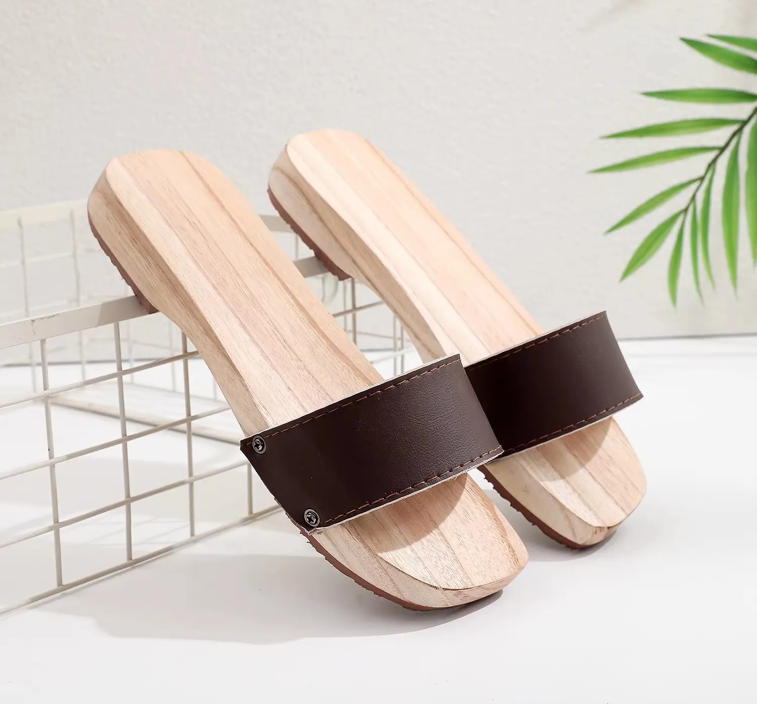 Vintage Wooden Geta Sandals - Traditional Japanese-Style Summer Clogs, Handmade Unpainted Wood Slippers