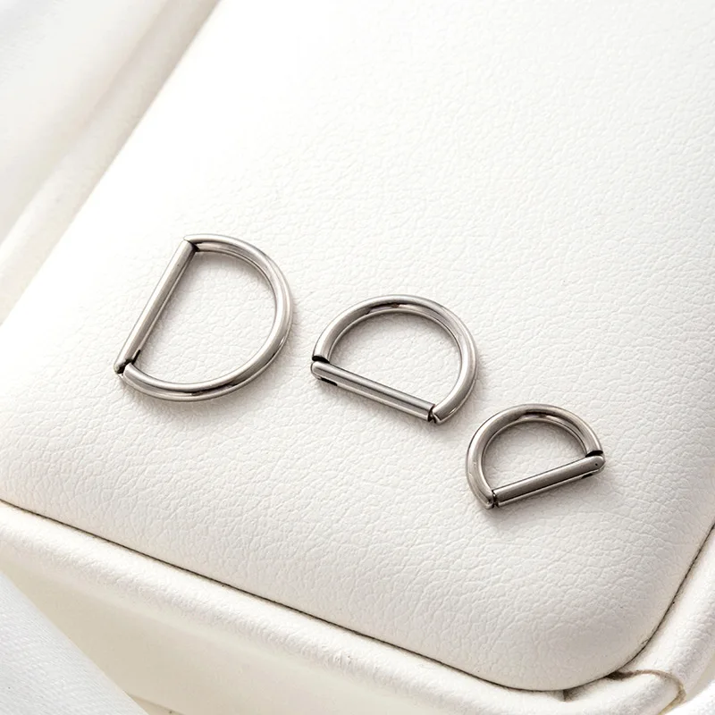 1Piece G23 Titanium Cartilage Hoop Earrings ASTM F136 Titanium D Shape Hinged Segment Clicker Septum Nose Ring Piercing Jewelry