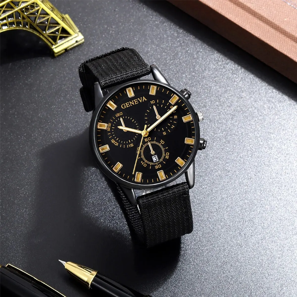 New 4PCS Leisure Business Three Eyes Roman Digital Calendar Pointer Canvas Strap Quartz Watch Luxury Leather Bracelet Set