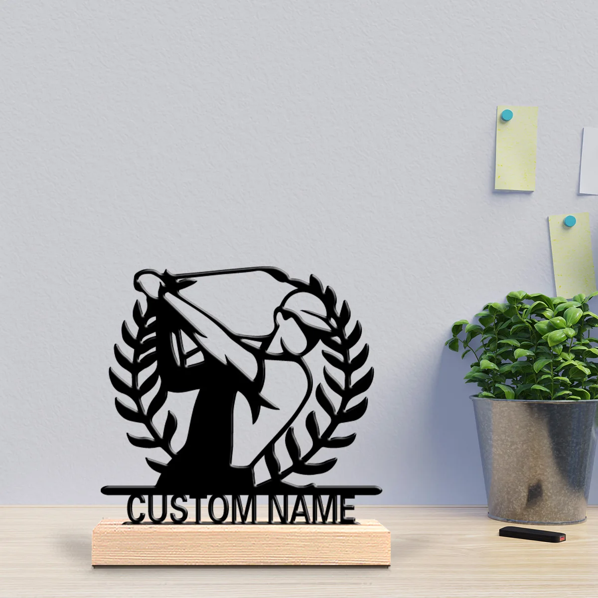 1pc Minimalist golf Customizable Letter Art Figurine With Wood Base Tin Ornament With Wood Base For Youth Gifts