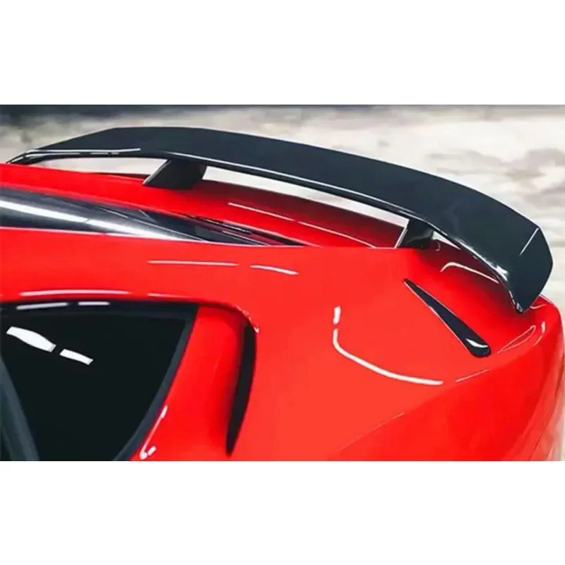 

Real Dry Carbon Fiber Car Rear Wing Trunk Lip Spoiler For Ferrari 812 Superfast GTS 2017 2018 2019 2020 2021 2022