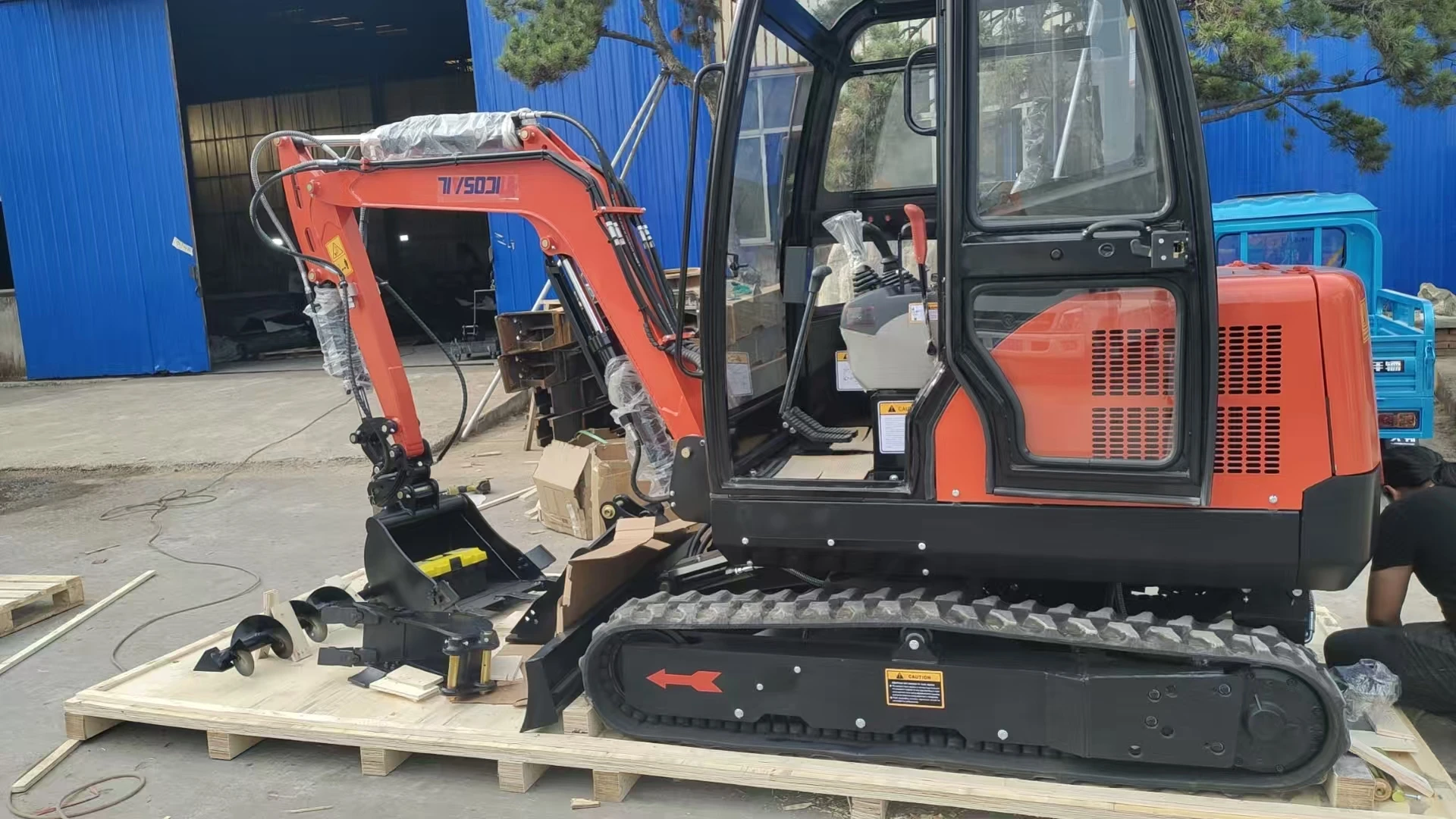 

Customized product hydraulic small excavator 3.5 tons 4 tons 5 tons Small excavator price