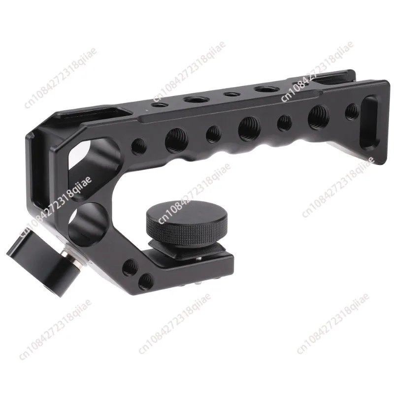 Universal SLR camera rabbit cage Alai positioning hole upper lift