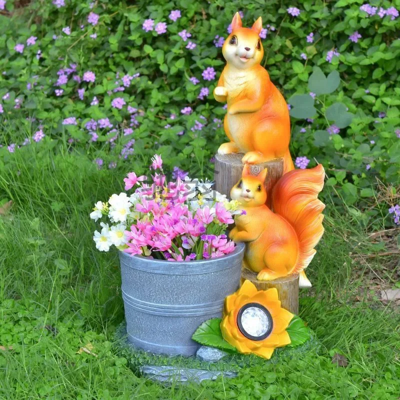 Simulation Squirrel Garden Ornament Solar Garden Light Outdoor Balcony Garden Kindergarten Cute Pastoral Style